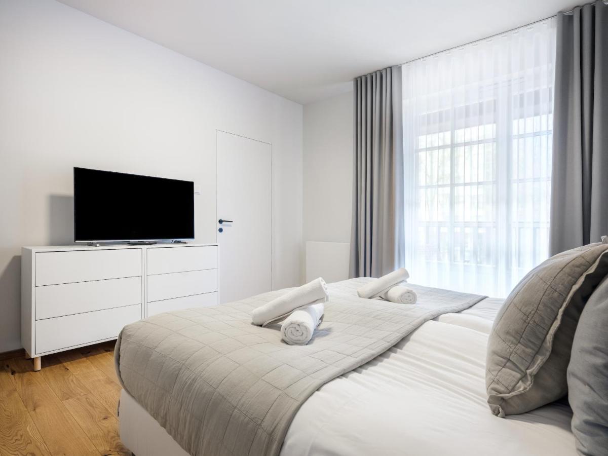 Tyzenhauz Villas คราคูฟ ภายนอก รูปภาพ