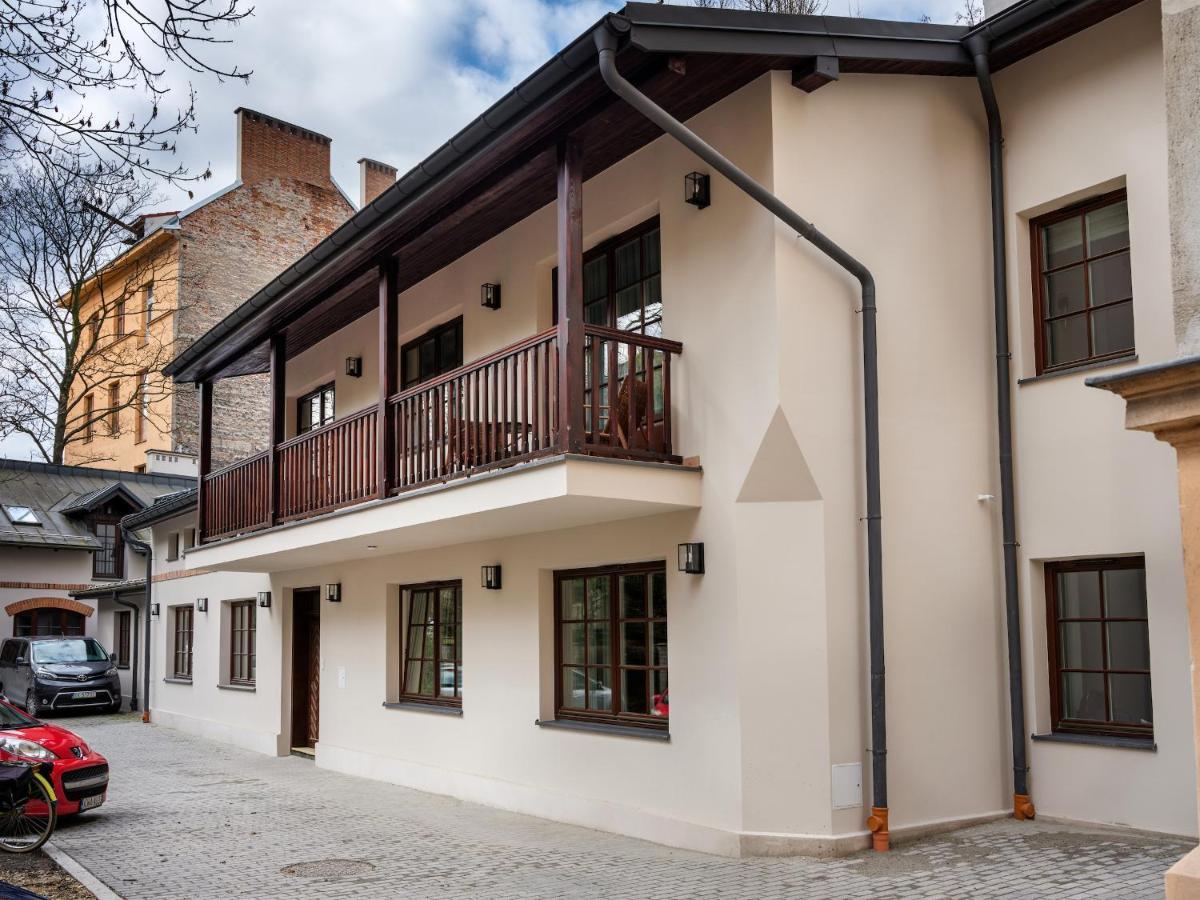 Tyzenhauz Villas คราคูฟ ภายนอก รูปภาพ